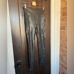 SPANX Pleather Leggings - SZ Medium